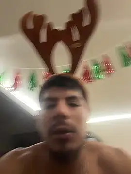 MynameisPaco online show from 12.17.25