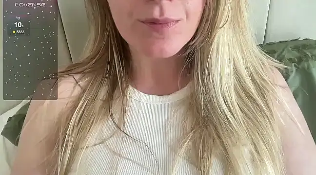 redheadrosie69 online show from 03.04.25