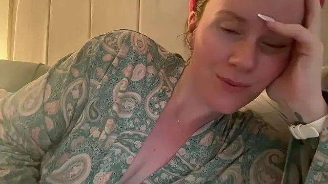 redheadrosie69 online show from 05.26.26