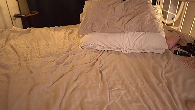 Snapshot of ifuckingtoy_ chatting on 03.13.25 ifuckingtoy online show from 03.13.25