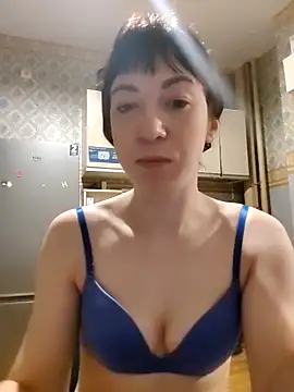 NikaXBerry online show from 12.16.24