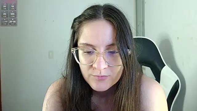 Snapshot of livgomez chatting on 03.15.26 livgomez online show from 03.15.26