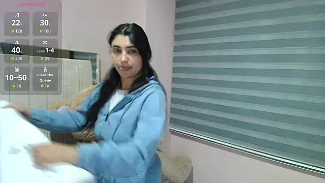 Snapshot of Danna_777_ chatting on 11.04.25 Danna 777 online show from 11.04.25