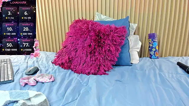  anavictoria  online show from 02.08.25