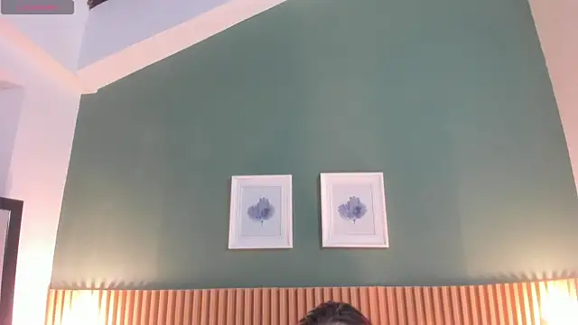  anavictoria  online show from 11.26.25