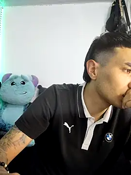 Tifanny Sweett online show from 12.16.25