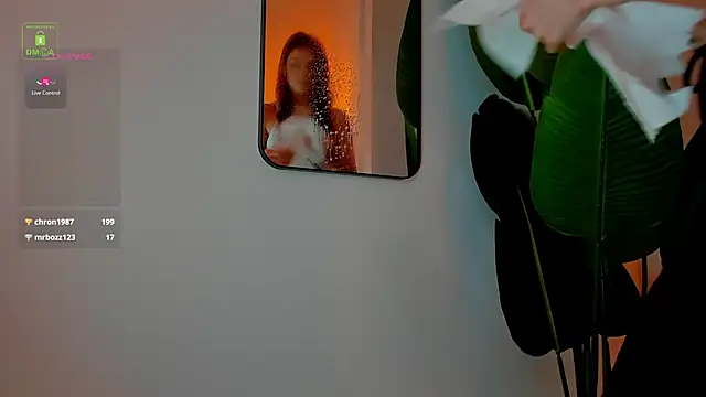 Snapshot of Whitney_Svonn chatting on 01.17.25 Whitney Svonn online show from 01.17.25