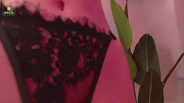 Snapshot of Whitney_Svonn chatting on 02.09.25 Whitney Svonn online show from 02.09.25