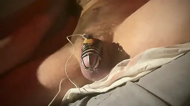 Snapshot of TweakyDude chatting on 03.05.25 TweakyDude online show from 03.05.25