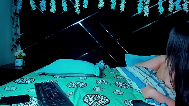 Kiara Casidie online show from 02.27.25