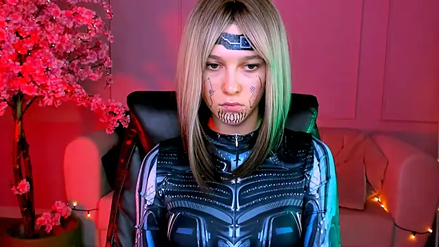 LolaLemona online show from 12.15.24