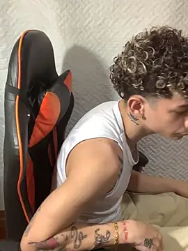 mateodeamjo online show from 01.08.25