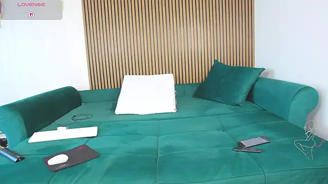 Snapshot of SofiaHanson chatting on 02.08.26 SofiaHanson online show from 02.08.26