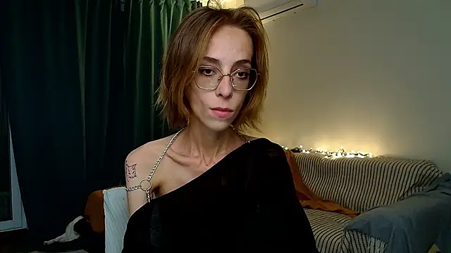 amber quell here online show from 06.01.26