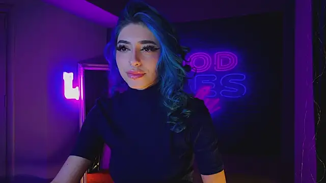 AriaVoss online show from 12.30.24