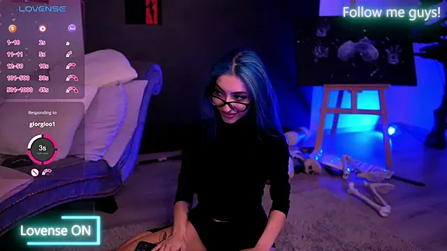 AriaVoss online show from 10.12.25