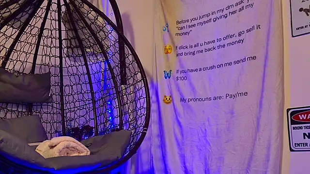 AriaVoss online show from 04.05.26