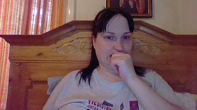 Snapshot of _squirty_cum_lady_ chatting on 04.19.26 squirty cum lady online show from 04.19.26