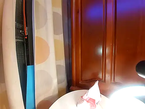 Snapshot of KennyLOVERboy chatting on 12.25.24 KennyLOVERboy online show from 12.25.24