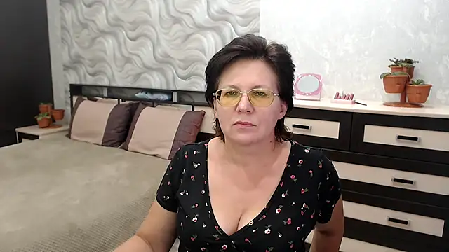 VitaCharm online show from 12.01.24