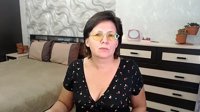 VitaCharm online show from 12.06.24