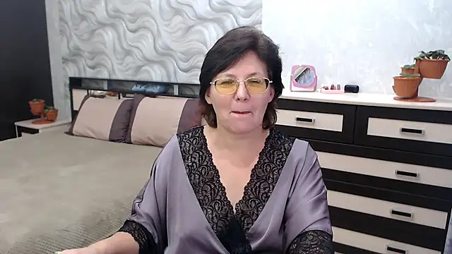 VitaCharm online show from 12.09.24