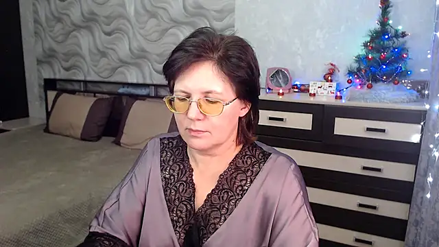 VitaCharm online show from 01.04.25