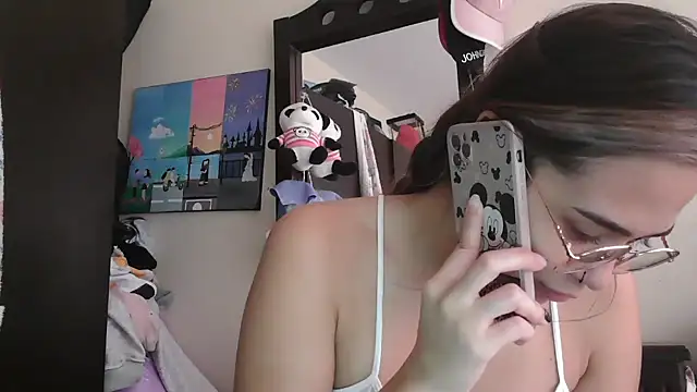 trianabell online show from 03.18.26