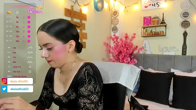 Snapshot of Alexia_Sweet_x chatting on 06.26.26 Alexia Sweet x online show from 06.26.26