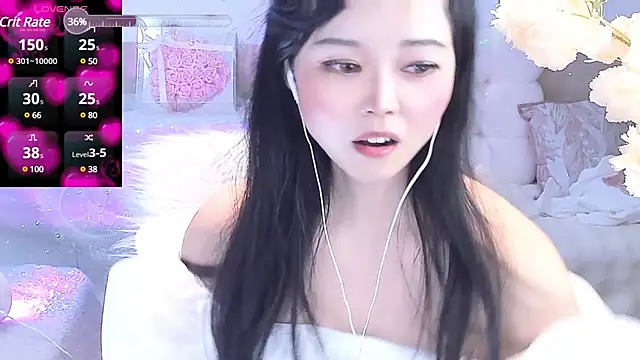 Snapshot of lilies-sweet chatting on 02.27.25 lilies-sweet online show from 02.27.25