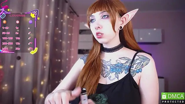 Snapshot of JustMeowGirl chatting on 10.27.25 JustMeowGirl online show from 10.27.25