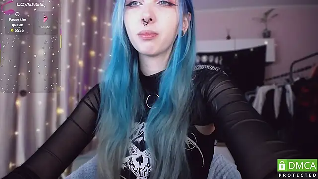 JustMeowGirl online show from 02.07.26