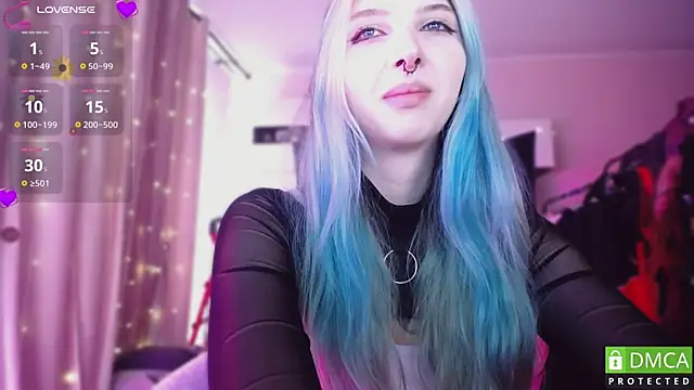 JustMeowGirl online show from 04.18.26