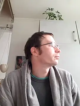 Schnubby1 online show from 01.24.25