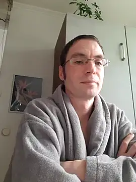 Schnubby1 online show from 01.27.25