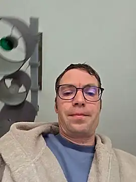 Schnubby1 online show from 03.16.26