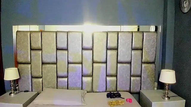 Snapshot of Foxy_Assh_ chatting on 02.13.26 Foxy Assh online show from 02.13.26