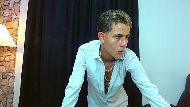 Snapshot of Bastiaan_28 chatting on 03.12.26 Bastiaan 28 online show from 03.12.26