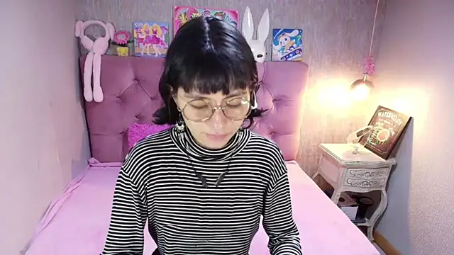 Snapshot of charlottemoonxz chatting on 02.01.26 charlottemoonxz online show from 02.01.26