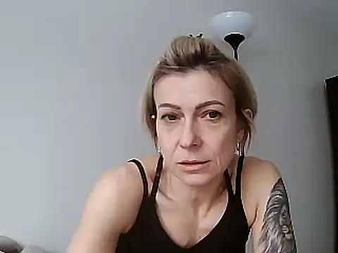 anechka1 online show from 01.13.25