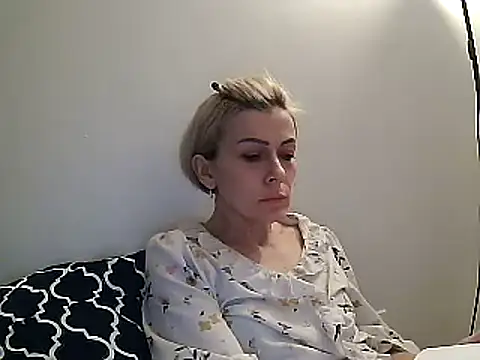 anechka1 online show from 02.06.25