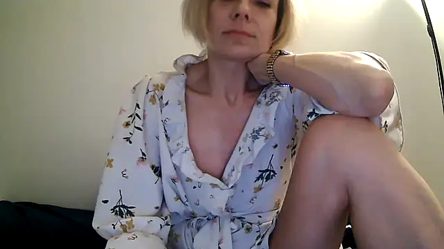 anechka1 online show from 02.26.25