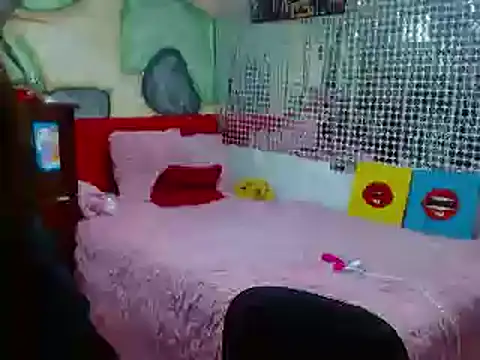 Snapshot of CaroMasha chatting on 01.03.25 CaroMasha online show from 01.03.25