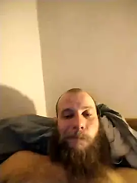 Snapshot of AbukLoko chatting on 03.02.25 AbukLoko online show from 03.02.25