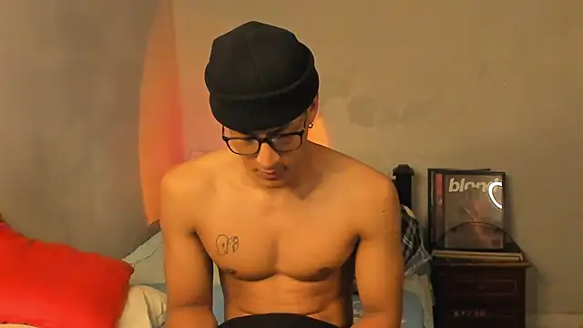 Snapshot of Ivano_joness chatting on 12.07.24 Ivano joness online show from 12.07.24