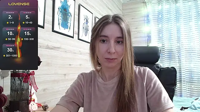 Snapshot of Wowpornoo chatting on 12.18.25 Wowpornoo online show from 12.18.25