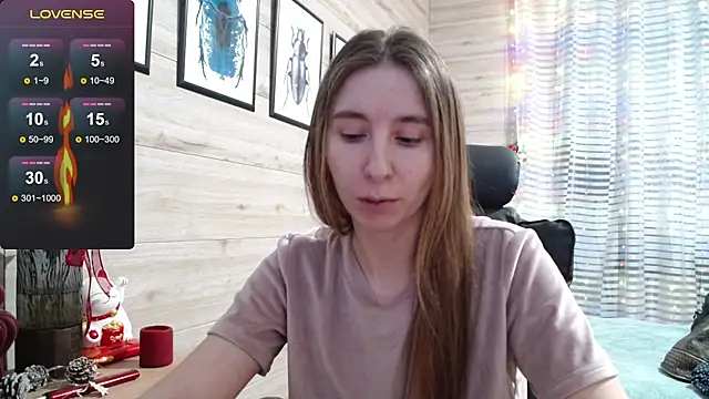 Snapshot of Wowpornoo chatting on 12.19.25 Wowpornoo online show from 12.19.25