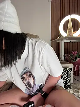 KimArts online show from 03.17.26