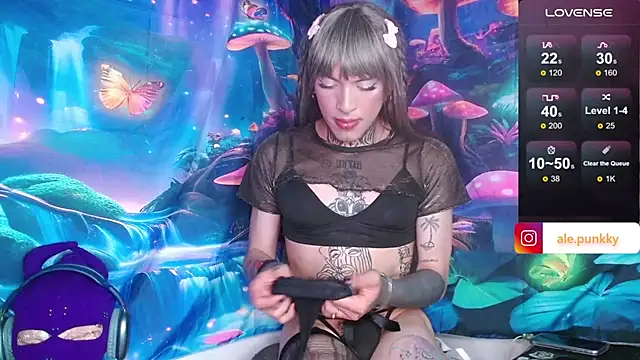 charlotbelucci  online show from 01.31.25