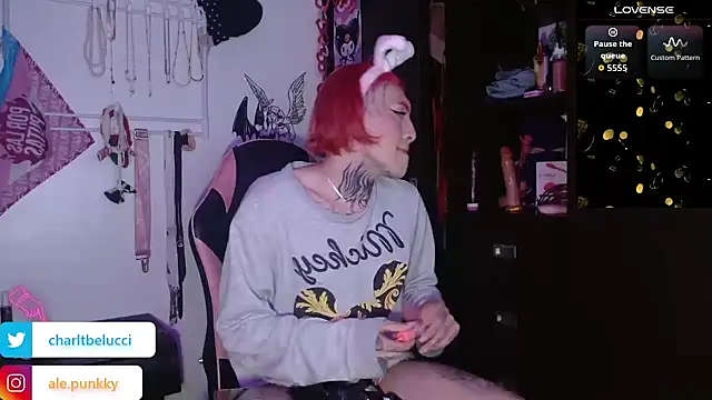 charlotbelucci  online show from 02.06.26